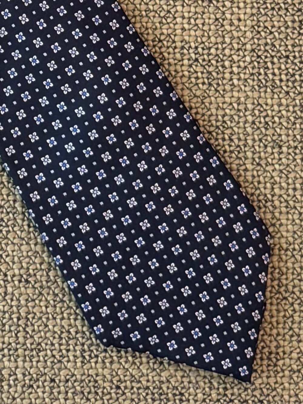 *Dege & Skinner Savile Row Silk Geometric Patterned Tie
